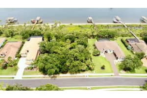 63 RIVERWALK DRIVE, PALM COAST, FL 32137 - MLS#MFRFC310977