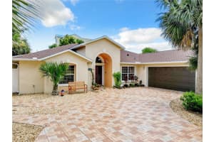 325 N 8th St, FLAGLER BEACH