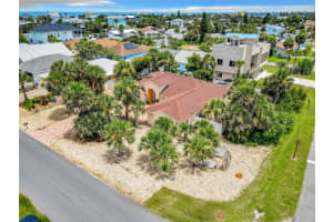 325 8TH STREET, FLAGLER BEACH, FL 32136 - MLS#MFRFC311047