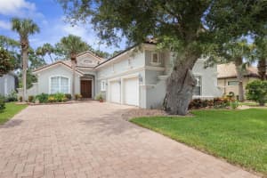 34 S Riverwalk Dr, PALM COAST
