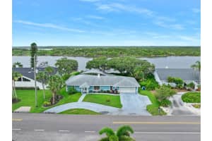 3558 John Anderson Dr, ORMOND BEACH