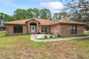 2790 Pelham Cir, DELTONA