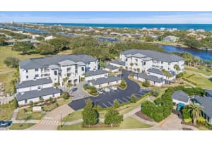 445 Riverfront Dr #b202, PALM COAST
