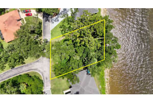 6 RIVER OAKS PLACE, PALM COAST, FL 32137 - MLS#MFRFC311274