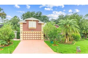 3 Sea Board Ct, PALM COAST