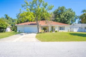 7 Federal Ln, PALM COAST