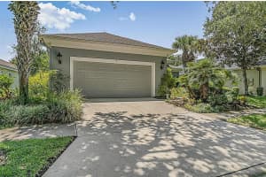8 HIDDEN LAKE WAY, PALM COAST, FL 32137 - MLS#MFRFC311515