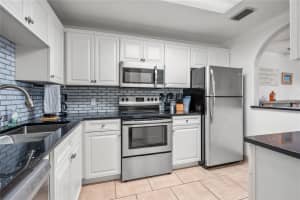 2901 HALIFAX AVENUE, DAYTONA BEACH, FL 32118 - MLS#MFRFC311534