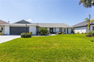 14 Flametree Ct, PALM COAST
