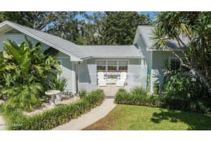 1318 MORAVIA AVENUE, DAYTONA BEACH, FL 32117 Sold 09/05/25