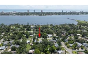 1318 MORAVIA AVENUE, DAYTONA BEACH, FL 32117 Sold 09/05/25