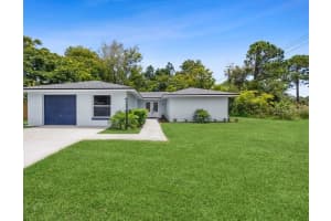 90 FARRAGUT DRIVE, PALM COAST, FL 32137 Sold 08/29/25