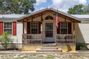 111 PENNY ACRES LANE, CRESCENT CITY, FL 32112 Sold 11/24/25