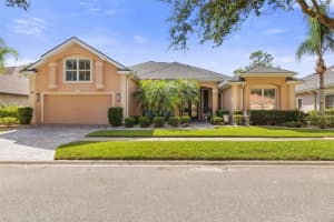 49 Eastlake Dr, PALM COAST