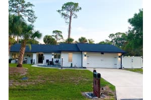1 Crompton Pl, PALM COAST