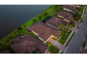 13 ARENA LAKE CIRCLE, PALM COAST, FL 32137 - MLS#MFRFC311736