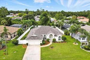 142 Whispering Pine Dr, PALM COAST