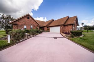 10 Castle Ct, PALM COAST