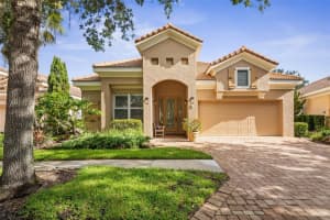 5 Lakeside Way, PALM COAST