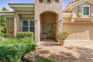 5 LAKESIDE WAY, PALM COAST, FL 32137 - MLS#MFRFC311913