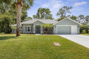 105 Woodside Dr, PALM COAST