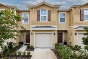 13 Bella Lago Cir, PORT ORANGE