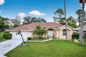 13 Pershing Ln, PALM COAST