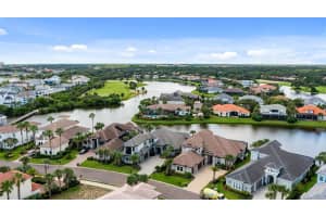 10 HAMMOCK BEACH CIRCLE, PALM COAST, FL 32137 - MLS#MFRFC312220