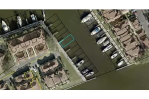 57a Marina Point Pl #57a, PALM COAST