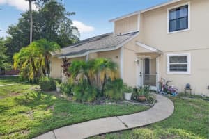 18 Tomoka Meadows Blvd, ORMOND BEACH