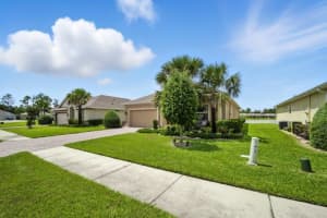 86 PARK PLACE CIRCLE, PALM COAST, FL 32164 - MLS#MFRFC312299