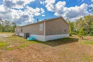 113 BLUE JAY TRAIL, PALATKA, FL 32177 Sold 10/17/25