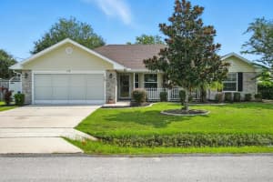 108 Birchwood Dr, PALM COAST