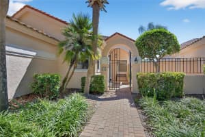 4 VIA CAPRI, PALM COAST, FL 32137 - MLS#MFRFC312445