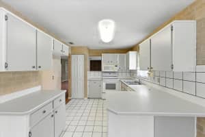 13 WASHINGTON PLACE, PALM COAST, FL 32164 - MLS#MFRFC312446