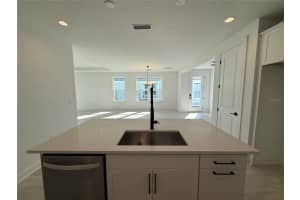 10 HUXLEY AVENUE, PALM COAST, FL 32164 - MLS#MFRFC312628