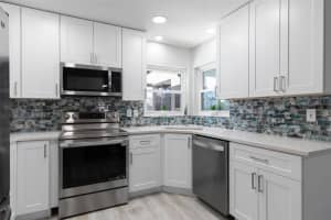 5 CLINTON COURT, PALM COAST, FL 32137 - MLS#MFRFC312656