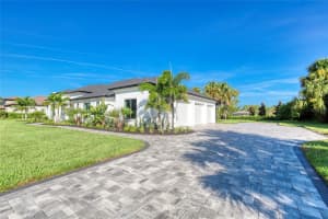100 LA TOSCANA ROTANDA, ORMOND BEACH, FL 32174 Sold 12/23/25