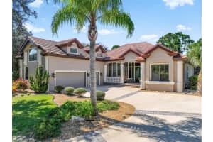 67 Eastlake Dr, PALM COAST