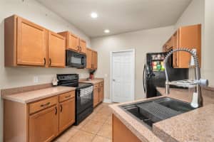 16196 121ST LANE, ALACHUA, FL 32615 - MLS#MFRFC312833