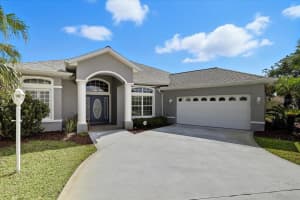14 Cottagegate Ct, PALM COAST