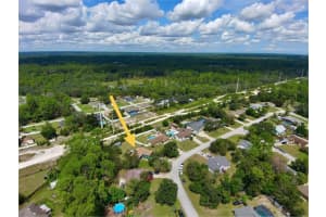 2930 Malcolm Dr, DELTONA