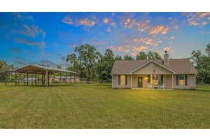 204 Comer Rd, PALATKA