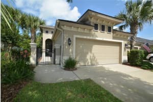 16 River Point Dr, PALM COAST