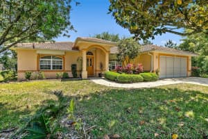 67 Flemingwood Ln, PALM COAST