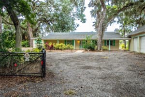 2 WELDON WAY, PALM COAST, FL 32137 - MLS#MFRFC313363