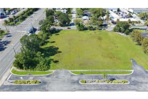 945 6TH STREET, DAYTONA BEACH, FL 32117 - MLS#MFRFC313394