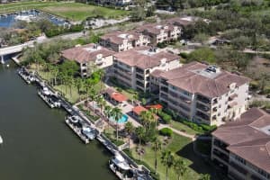 104 Club House Dr #105, PALM COAST