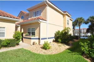 10 Marina Point Pl, PALM COAST