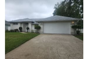 13 Wood Crest Ln, PALM COAST